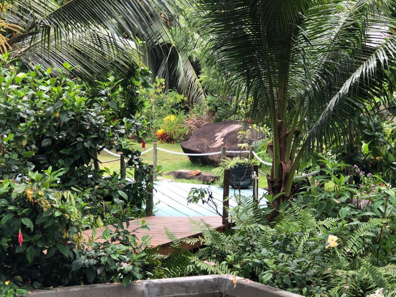 Domaine Desaubin Luxury Villas Takamaka Esterno foto